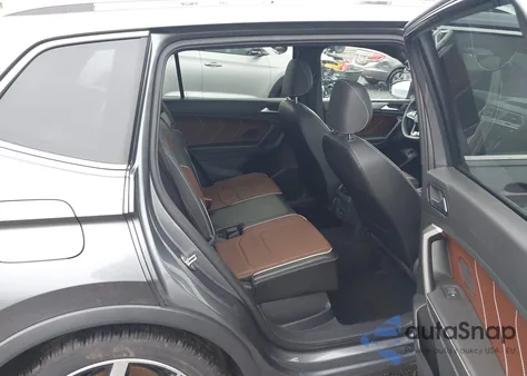 2022 Volkswagen Tiguan 2.0T Sel R-Line z USA, uszkodzony, nr VIN 3VV4B7AX2NM087504